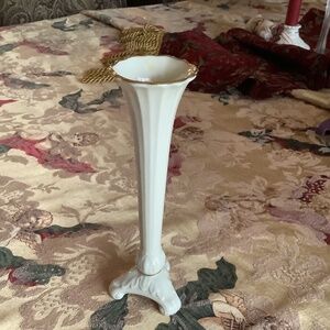 Like new, never used Lenox small vase.